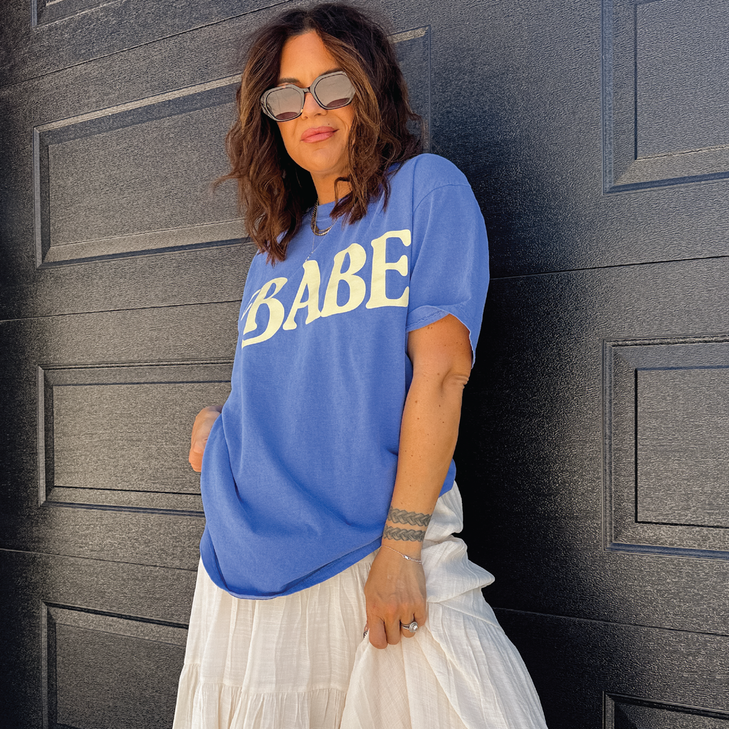 Babe T-Shirt - Flo Blue